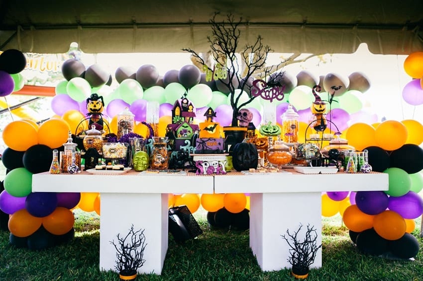 halloween birthday party candy table 