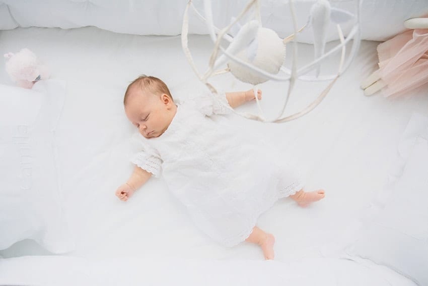 Beautiful at home newborn session #CarolinaGuzikPhotography #NewbornSession 
