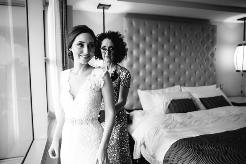 Bride getting ready at the National Hotel #CarolinaGuzikPhotography #NationalHotel #MiamiWeddingPhotographer
