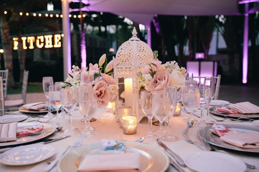 wedding decoration with roses and candles. National Hotel Wedding #CarolinaGuzikPhotography