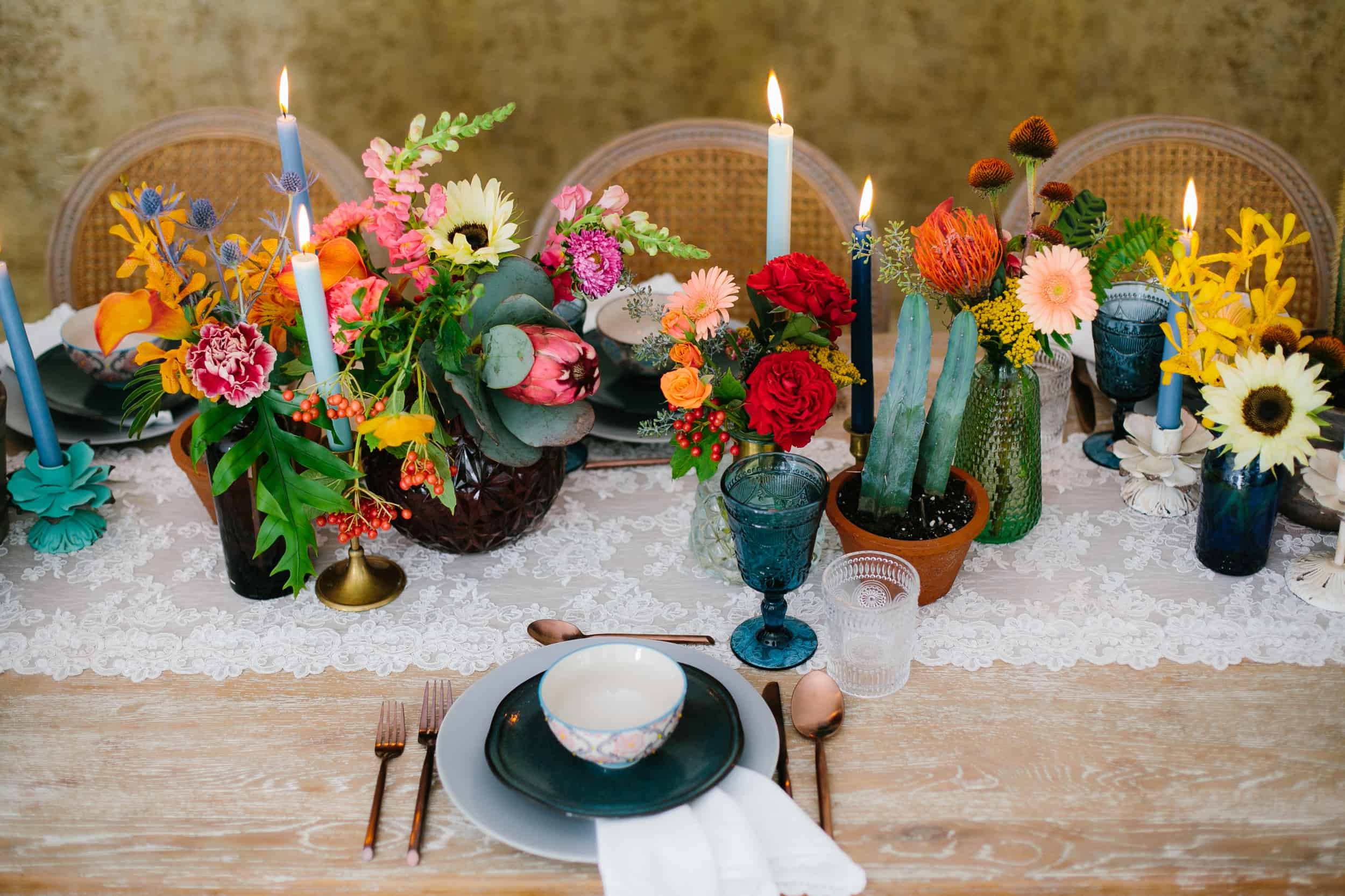 Colorful table decor for weddings 