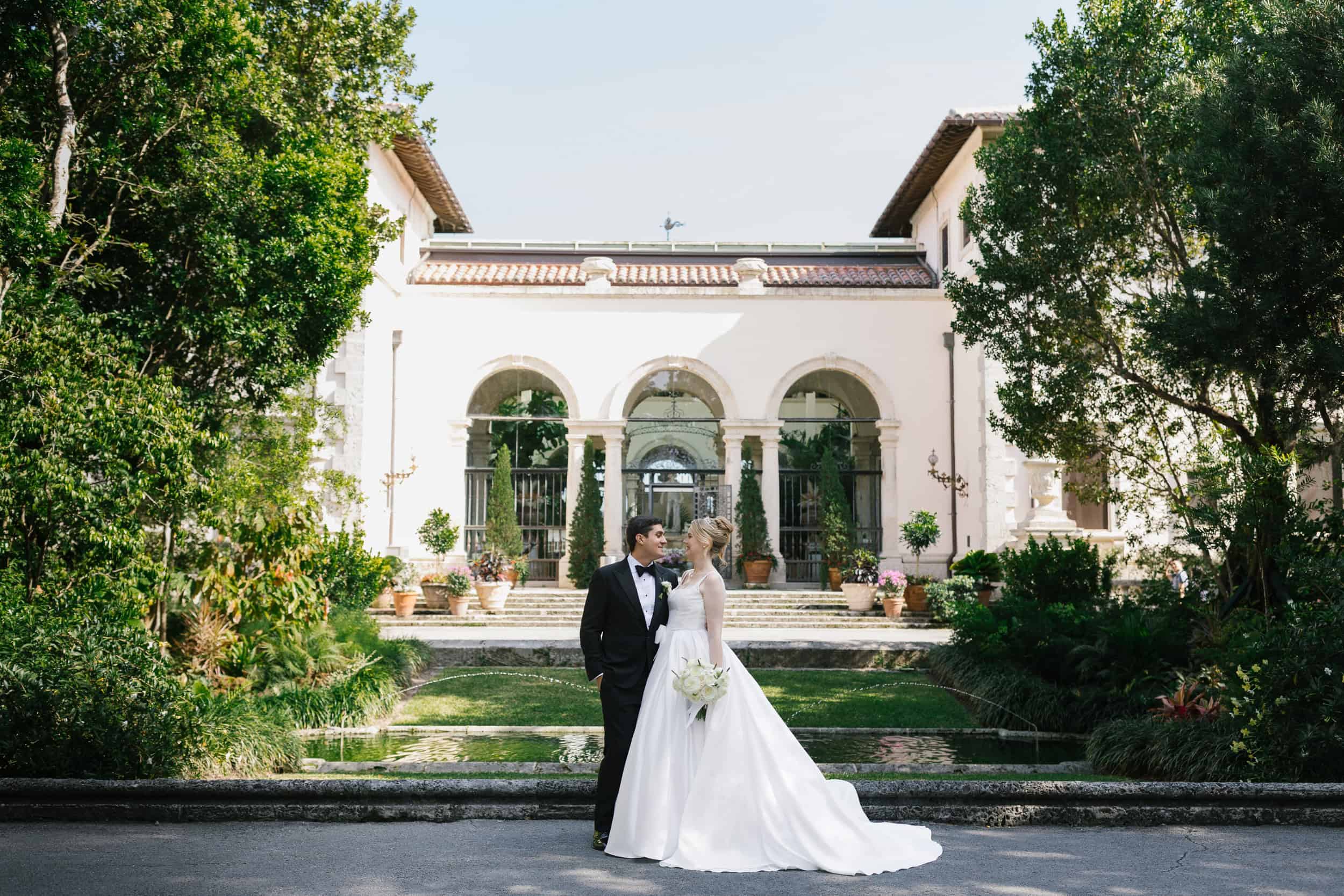 Wedding portrait at the entrance of Vizcaya